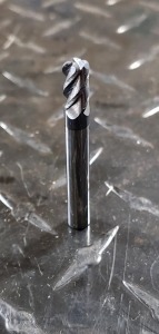 (2) SOLID CARBIDE CORNER RADIUS END MILL