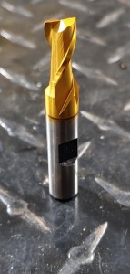 (1) HSS 2 FLUTE SQ, END MILL