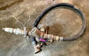 FIRE HYDRANT HOOKUP VALVE AND HOSE