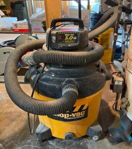 SHOP VAC WITH ACCESSORIES