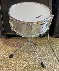 MAXTONE 14" SNARE DRUM W/ STAND