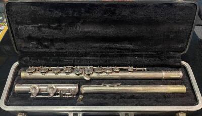 BUNDY FLUTE WITH CASE