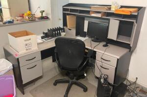 L-SHAPE OFFICE DESK WITH HUTCH