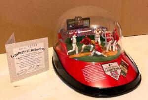 ST. LOUIS CARDINALS 2011 WORLD SERIES "FROZEN IN TIME" SIGNATURE MOMENT