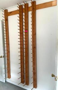 WOODEN DIAGRAM RACK