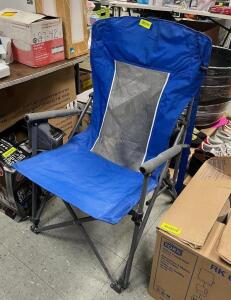 FOLDABLE LAWN CHAIR, BLUE