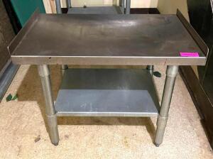 30" X 18" X 24" STAINLESS EQUIPMENT STAND