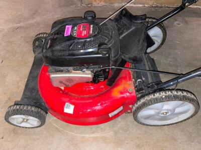 YARD MACHINES 190 CC WALK BEHIND GAS POWERED LAWN MOWER