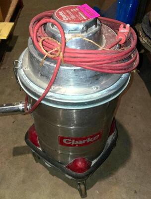 CLARKE SHOP VAC