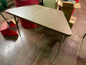 36" LAMINATE WOOD FOLDING TABLE.