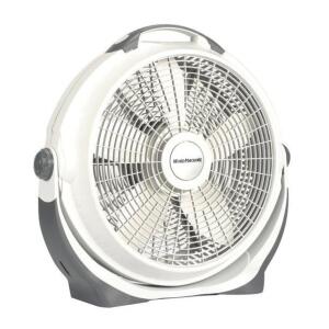 DESCRIPTION: (1) WIND MACHINE FLOOR FAN BRAND/MODEL: LASKO/A20301 INFORMATION: GRAY/3-SPEED/PIVOTING HEAD RETAIL$: 35.86 SIZE: 25.38"L X 7.19"W X 23.3