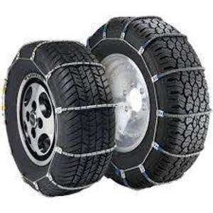 DESCRIPTION: (2) RADIAL TIRE CHAINS BRAND/MODEL: PEERLESS #TA2069 INFORMATION: EACH BOX IS 1/2 PAIR RETAIL$: $152.EA SIZE: 445/50-22.5 QTY: 2