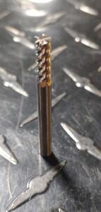 (2) SOLID CARBIDE SQUARE END MILLS