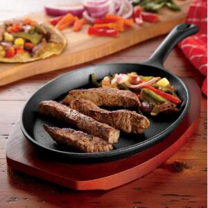 PRE-SEASONED CAST IRON FAJITA PAN WITH TRIVET