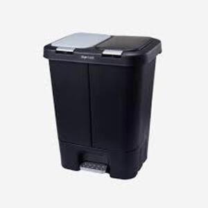 DESCRIPTION: (1) DUAL TRASH AND RECYCLING BIN BRAND/MODEL: STEP N SORT INFORMATION: BLACK RETAIL$: $79.97 SIZE: 11 GALLON QTY: 1