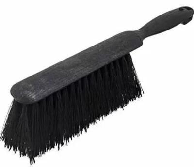 DESCRIPTION: (5) FIREPLACE BENCH BRUSH BRAND/MODEL: CARLISLE/3625803 INFORMATION: BLACK/SYNTHTIC FIBERS RETAIL$: 28.84 EACH SIZE: 8"LENGTH QTY: 5