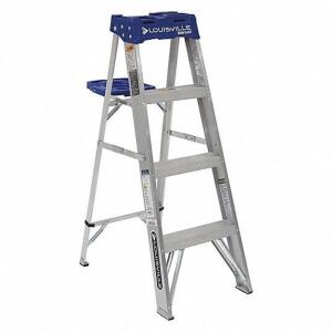 DESCRIPTION: (1) ALUMINUM STEPLADDER BRAND/MODEL: LOUISVILLE #1CMT1 INFORMATION: SILVER AND BLUE RETAIL$: $96.76 EA SIZE: 4FT 250 LB CAP QTY: 1