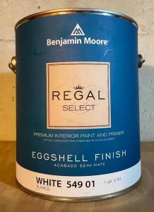 (4) REGAL SELECT PREMIUM WHITE INTERIOR PAINT AND PRIMER- EGGSHELL FINISH