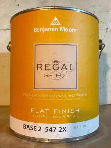 (4) REGAL SELECT PREMIUM BAS 2 INTERIOR PAINT AND PRIMER- FLAT FINISH