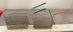 DESCRIPTION: (3) FRYER BASKETS ADDITIONAL INFORMATION OFF SITE PICK UP ONE DAY REMOVAL FOR THIS ITEM. LOCATION: 4258 SCHILLER AVE. ST. LOUIS. MO QTY: