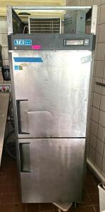 DESCRIPTION: SINGLE KEGERATOR BRAND / MODEL: TURBO AIR ADDITIONAL INFORMATION OFF SITE PICK UP ONE DAY REMOVAL FOR THIS ITEM. LOCATION: 4258 SCHILLER