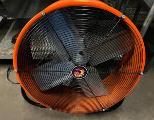 DESCRIPTION: 24" HEAVY DUTY 2 SPEED DIRECT DRIVE FAN BRAND / MODEL: BF24TFCE SIZE: 24" LOCATION: BAY 7 QTY: 1