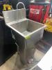 SINGLE WELL STAINLESS PEDESTAL SINK. - 2