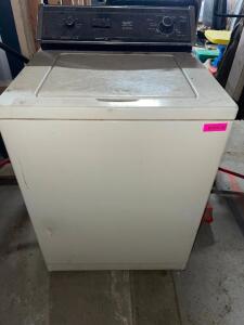 DESCRIPTION: MAYTAG WASHING MACHINE BRAND/MODEL: MAYTAG LOCATION: SHOP QTY: 1