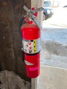 DESCRIPTION: DRY CHEMICAL FIRE EXTINGUISHER LOCATION: SHOP QTY: 1