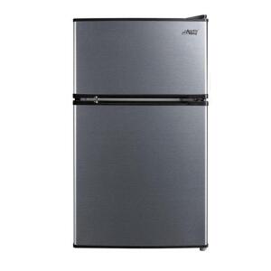 DESCRIPTION: (1) COMPACT REFRIGERATOR BRAND/MODEL: ARCTIC KING/ARM32D5ASL INFORMATION: STAINLESS STEEL/CAPACITY: 3.2 CU-FT/WITH FREEZER RETAIL$: 244 S