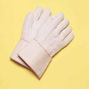 DESCRIPTION: (2) PACKS OF (12) WORK GLOVES BRAND/MODEL: RED STITCH INFORMATION: WHITE RETAIL$: $35.00 EA SIZE: ONE SIZE FITS MOST QTY: 2