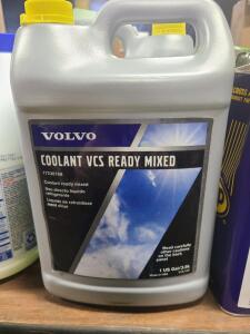 DESCRIPTION: (2) READY TO USE VCS READY COOLANT BRAND/MODEL: VOLVO INFORMATION: 50/50 RETAIL$: $32.00 EA SIZE: 1 GALLON QTY: 2