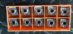 DESCRIPTION: (20) HELITURN LD CNMX STYLE TURNING INSERTS BRAND/MODEL: ISCAR CNMX 452-M4PW INFORMATION: HELICAL CUTTING EDGE RETAIL$: $322.60 QTY: 20