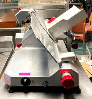 DESCRIPTION: 14" MANUAL SLICER BRAND/MODEL: BERKEL QTY: 1