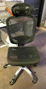 DESCRIPTION: MESH BACK OFFICE CHAIR QTY: 1