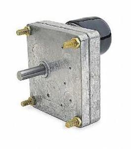 DESCRIPTION: (5) DC GEARMOTOR BRAND/MODEL: DAYTON/4UHD6 INFORMATION: ENCLOSURE: VENTED/MAX TORQUE: 24 IN-LB RETAIL$: 91.61 EACH SIZE: 2-2/3"LENGTH LES