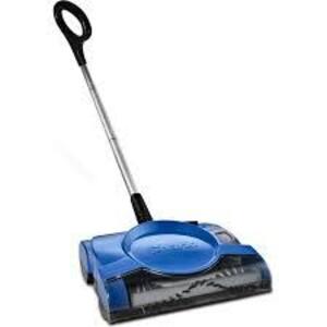 DESCRIPTION: (1) CORDLESS SWEEPER BRAND/MODEL: SHARK #V2700Z INFORMATION: BLUE RETAIL$: 60 SIZE: 10 IN QTY: 1