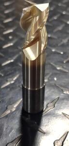 DESCRIPTION: (1) SOLID CARBIDE SQ. END MILL BRAND/MODEL: SC TOOL CORP ST1630-34750 RETAIL$: 199.2 SIZE: 3/4" DIA 1" LOC QTY: 1