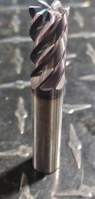 DESCRIPTION: (2) SOLID CARBIDE SQUARE END MILLS BRAND/MODEL: SUPERMILL SX6F500A-025 RETAIL$: $ 289.87 EACH SIZE: 1/2" X 1 X 3" QTY: 2