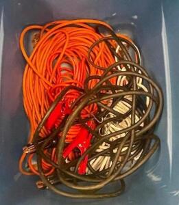 SMALL GROUP OF ASSORTED ELECTRICAL CABLES