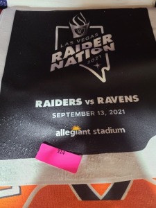 DESCRIPTION: (5) RALLY TOWELS BRAND/MODEL: RAIDERS VS RAVENS QTY: 5