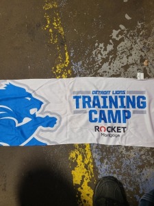 DESCRIPTION: (5) RALLY TOWELS BRAND/MODEL: DETROIT LIONS TRAINING CAMP QTY: 5