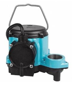 DESCRIPTION: (1) SUBMERSIBLE SUMP PUMP BRAND/MODEL: LITTLE GIANT/506158 INFORMATION: CAST-IRON/DIAPHRAGM/MAX HEAD: 18' RETAIL$: 205.25 SIZE: 9-1/2"DIA