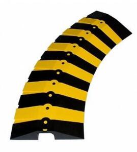 DESCRIPTION: (1) CABLE PROTECTOR BRAND/MODEL: ULTRATECH/1840 INFORMATION: BLACK & YELLOW/1-CHANNELS/UV-RESISTANT RETAIL$: 168.26 SIZE: 13-5/8"W X 2-1/