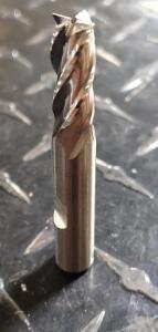 DESCRIPTION: (1) HSS SQ END MILL BRAND/MODEL: NIAGARA CUTTER M35109 RETAIL$: 57.89 SIZE: 21/64 CUT 3.8 LOC 3./4"SD QTY: 1