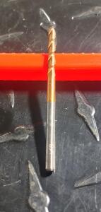 DESCRIPTION: (2) SOLID CARBIDE SQ.. END MILLS BRAND/MODEL: ACCUPRO 07770274 RETAIL$: 35.23 SIZE: 1/8" DIA 3/4" LOC QTY: 2