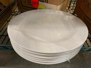 DESCRIPTION: (12) SYRACUSE 11" CHINA PLATES BRAND / MODEL: SYRACUSE ADDITIONAL INFORMATION NEW SIZE: 11" LOCATION: BAY 6 THIS LOT IS: SOLD BY THE PIEC