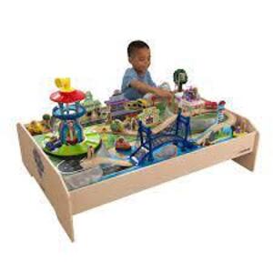 (1) PLAY TABLE