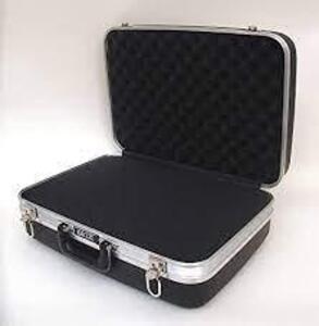 (1) HEAVY-DUTY HARD CASE