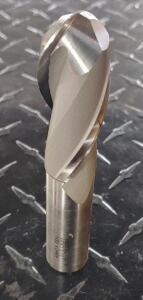 DESCRIPTION: (1) HSS BALL END MILL BRAND/MODEL: HERTEL 91198424 RETAIL$: $95.47 SIZE: 15/16" DIA, 2-1/4" LOC 3/4"SD QTY: 1